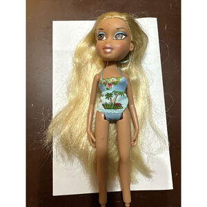 2001 Bratz Ice champion Vinessa doll